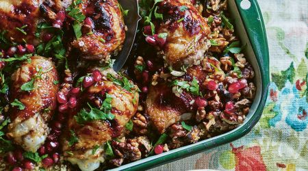 1 Tray Chicken Walnut 084 Pr