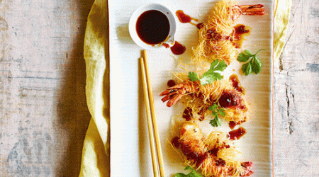Kataifi Prawns With Honey